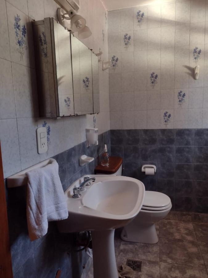 Pinto Casa Hostel & Bar Esquel Εξωτερικό φωτογραφία