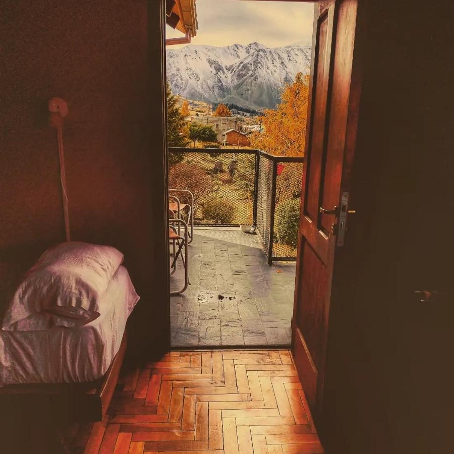 Pinto Casa Hostel & Bar Esquel Εξωτερικό φωτογραφία