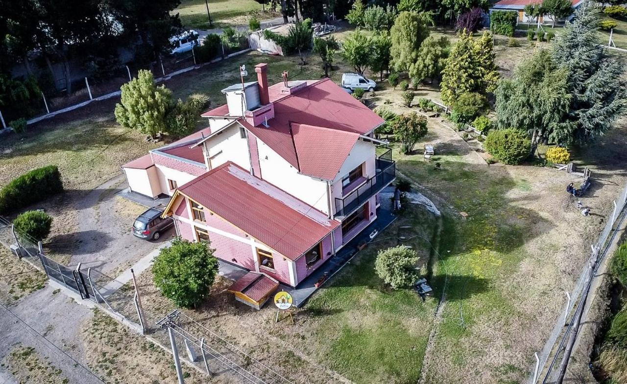 Pinto Casa Hostel & Bar Esquel Εξωτερικό φωτογραφία